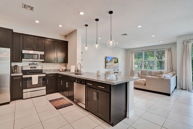 Attention all buyers!! We have another end corner unit townhouse - photo 5