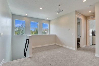 Attention all buyers!! We have another end corner unit townhouse - photo 10