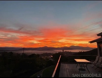 Awaken to MOUNTAIN VIEWS, unwind with GLOWING SUNSETS and enjoy - photo 5