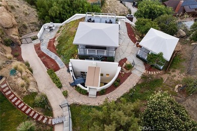 Spectacular Hillside Retreat in Roy Rogers Estates with - photo 13