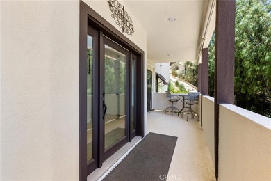 Spectacular Hillside Retreat in Roy Rogers Estates with - photo 17