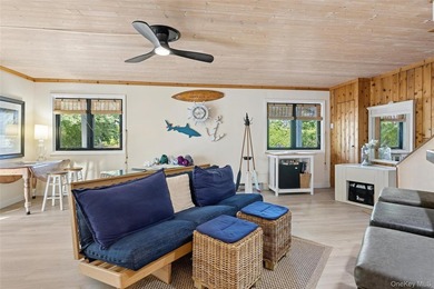 Rare 6-BR Montauk Beach Oasis With Room For Pool Finding a - photo 19