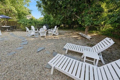 Rare 6-BR Montauk Beach Oasis With Room For Pool Finding a - photo 23