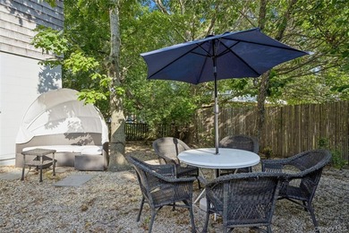 Rare 6-BR Montauk Beach Oasis With Room For Pool Finding a - photo 24