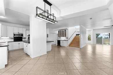 Spectacular Hillside Retreat in Roy Rogers Estates with - photo 24