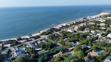 Rare 6-BR Montauk Beach Oasis With Room For Pool Finding a - photo 29