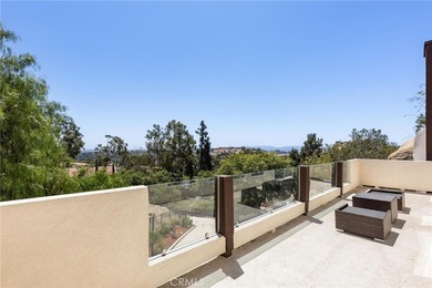Spectacular Hillside Retreat in Roy Rogers Estates with - photo 29