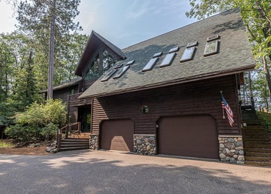 If you're looking for big space, & big water, this home delivers - photo 2