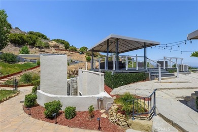 Spectacular Hillside Retreat in Roy Rogers Estates with - photo 50