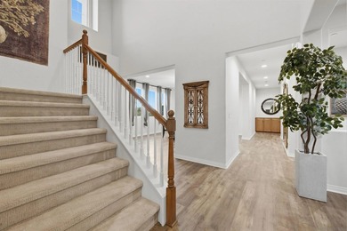 Experience refined living in the exclusive gated Masters - photo 9