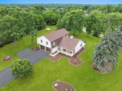 Lake Home For Sale in Lemont, Illinois