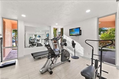 Looking for a TURNKEY, UPDATED, immaculate condition condo in a - photo 26