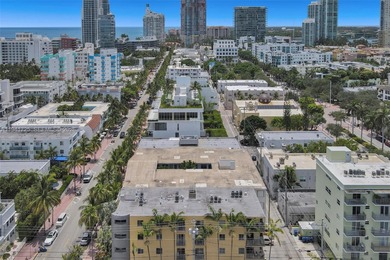 Only one block from the world-renowned Miami Beach, this