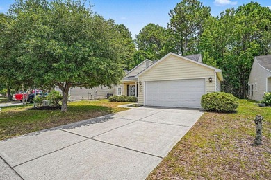Welcome home to this well maintained 3-bedroom, 2.5 bath home in - photo 4