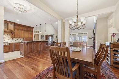 Gorgeous Lowcountry home located on true deep water in the - photo 9