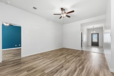 Additional listing photo 4