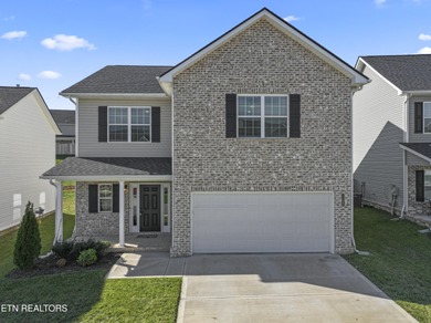 Melton Hill Lake Home Sale Pending in Knoxville Tennessee