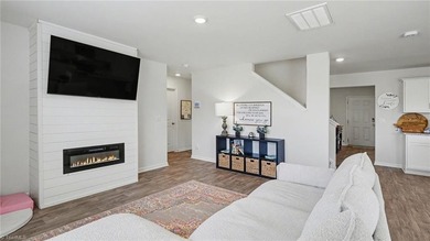 This spacious home has plenty of room to fit your lifestyle - photo 3
