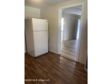 Investor Opportunity! Nestled beneath beautiful, mature oak - photo 12