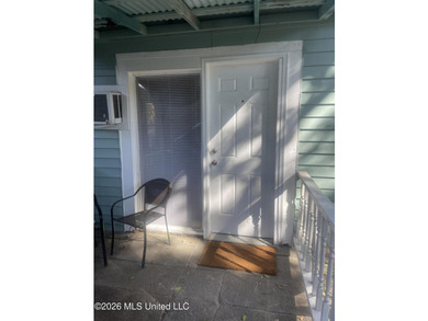 Investor Opportunity! Nestled beneath beautiful, mature oak - photo 18
