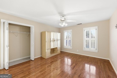 Welcome to this beautifully maintained 4 bedroom, 2.5 bath home - photo 32