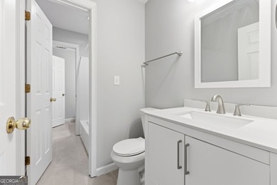 Welcome to this beautifully maintained 4 bedroom, 2.5 bath home - photo 34