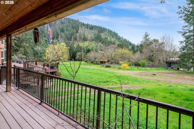 Stunning custom cedar home on 5 level acres offering the perfect - photo 43