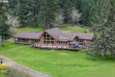 Stunning custom cedar home on 5 level acres offering the perfect - photo 46