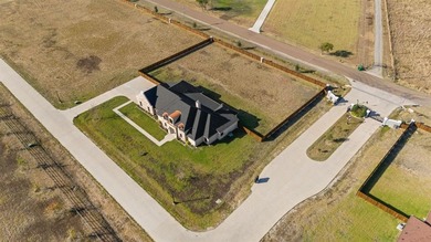 (private lake, pond, creek) Home For Sale in Midlothian Texas