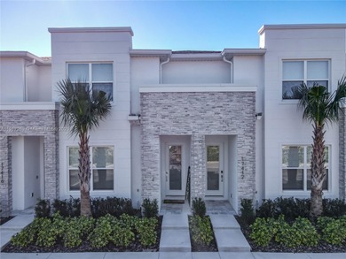 Lake Home For Sale in Clermont, Florida