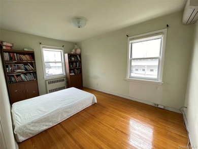 61-52 149th Street, Flushing, NY 11367 R4-1 Zoning, can be - photo 19