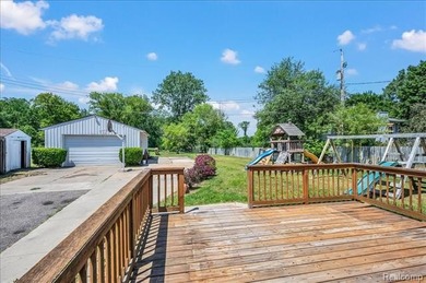 Welcome home! This beautifully maintained, move-in-ready - photo 22