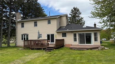 This 5 Bedrooms and 2.5 Bath home w/ in-law setup is located on - photo 31