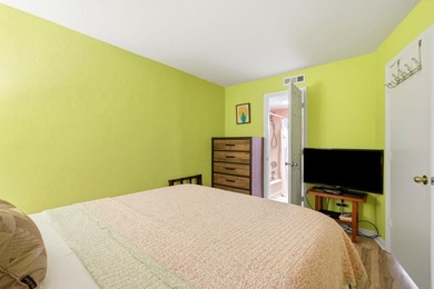 Welcome to Ocean Villas, where beachside convenience and relaxed - photo 10