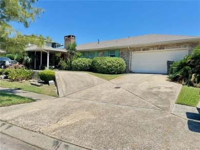 Lake Home For Sale in New Orleans, Louisiana