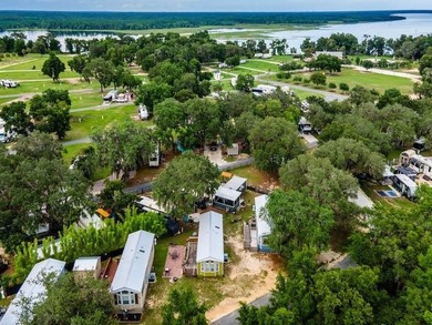 Lake Ocklawaha Condo For Sale in Fort Mccoy Florida