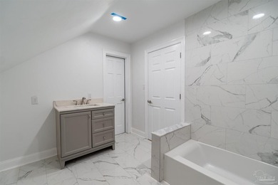 Experience true waterfront living in this stunning 4-bedroom - photo 39