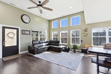 This is the Lake Taneycomo opportunity people wait years to find