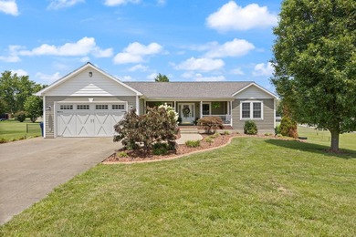 Discover this inviting 3-bedroom, 2-bath home offering a blend - photo 3