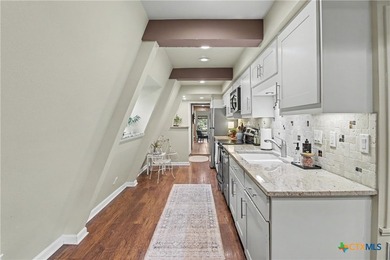 Welcome to 898 Buerger Lane on the Guadalupe River's beautiful - photo 5