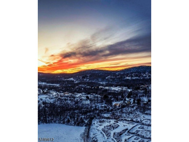 Stunning Pool & Ski Mountain Views!! This very rare Studio Plus - photo 10