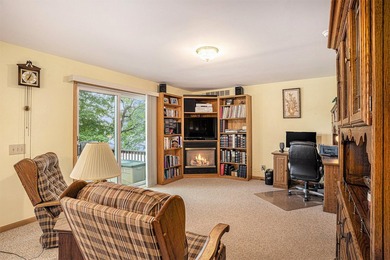 Clear Lake Paradise Awaits! Own over 80 feet of private frontage - photo 8