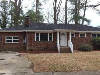 Elizabeth River Home For Sale in Norfolk Virginia