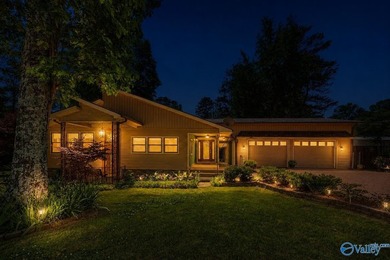 Welcome to your lake getaway with endless possibilities! Whether - photo 3