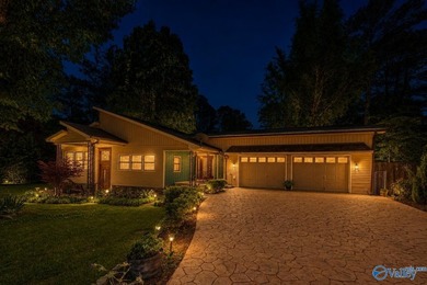Welcome to your lake getaway with endless possibilities! Whether - photo 5