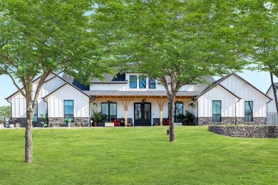 MOTIVATED SELLER READY TO MOVE TO THEIR NEW HOME**PRICED OVER - Lake Home For Sale in Mabank, Texas