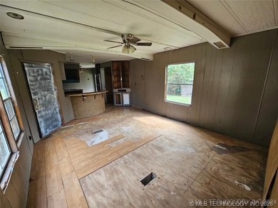 Mobile home near Keystone Lake. This 2-bedroom, 2-bathroom - photo 3