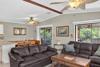 Welcome to your island retreat in the sought-after community of - photo 6