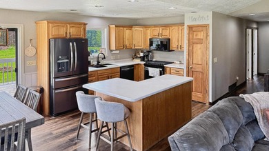 Beautiful country home with deeded access to Lake Nokomis - photo 9