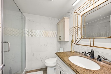 Beautifully remodeled 2-bedroom, 2-bath Intracoastal residence